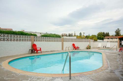 Ez 8 Motel San Jose II