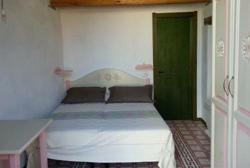 Hostal Sa Domu E Crakeras