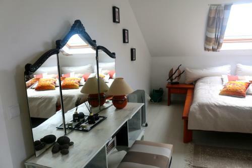 Hostal Madeira Native Motion Guest House