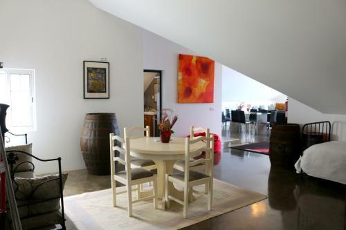 Hostal Madeira Native Motion Guest House