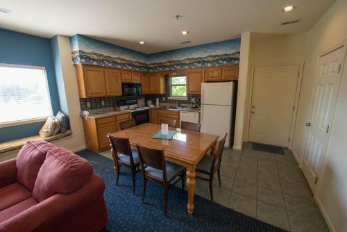 Hotel Branson Yacht Club