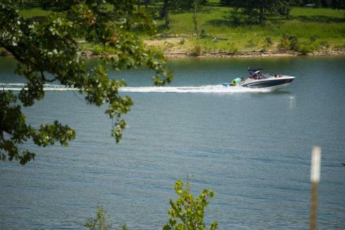 Hotel Branson Yacht Club