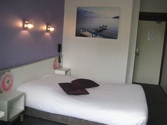 Cecil Hotel