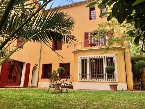 Bed & Breakfast Villa Roumanille