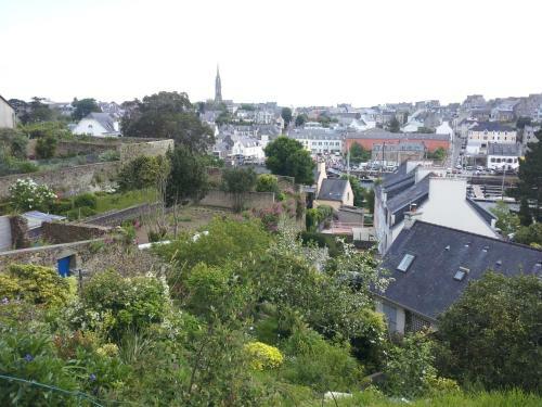 Hotel H�tel Du Port Rhu