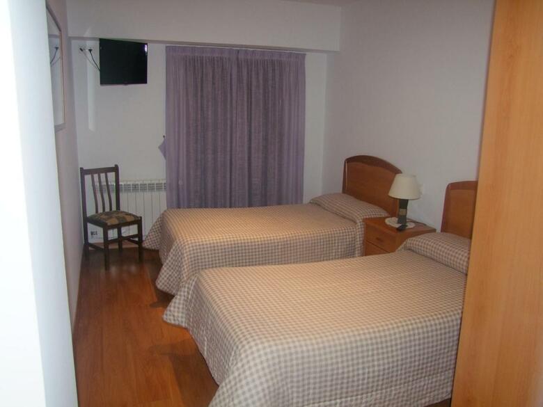 Hostal Pension Gades