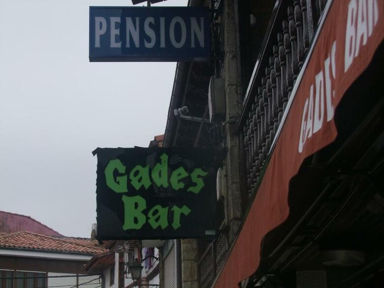 Hostal Pension Gades
