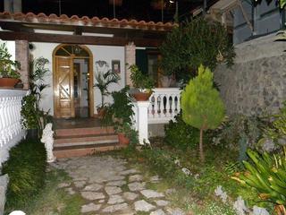 Bed & Breakfast Holiday House Le Palme