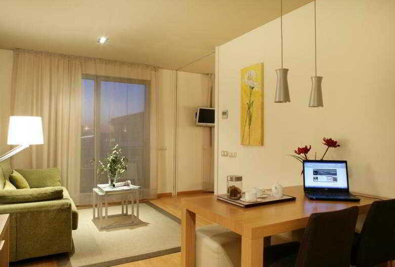 Qgat Hotel Restaurant Sant Cugat