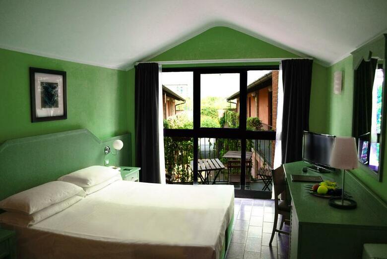 Ca Bianca Hotel Corte Del Naviglio