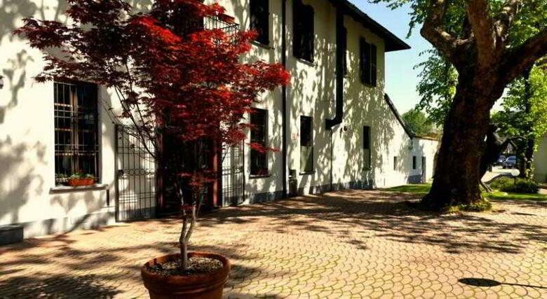 Ca Bianca Hotel Corte Del Naviglio