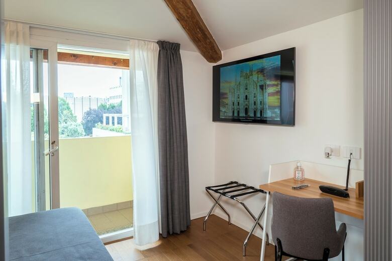 Hotel Bed & Bed In Milano