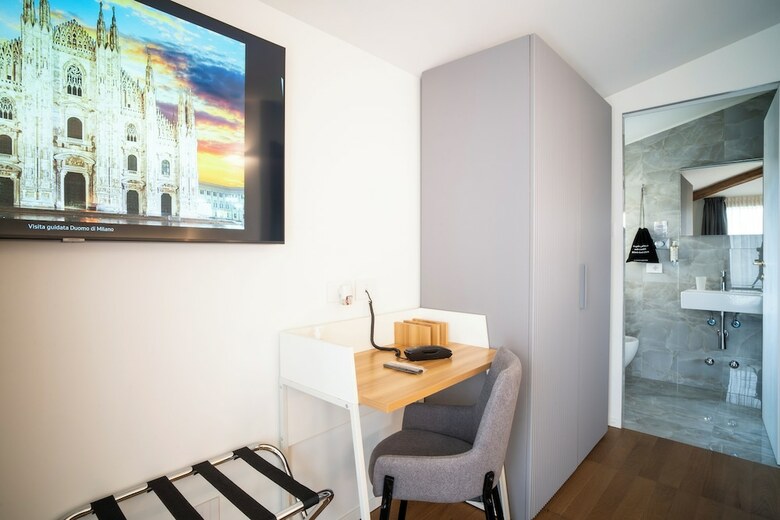 Hotel Bed & Bed In Milano