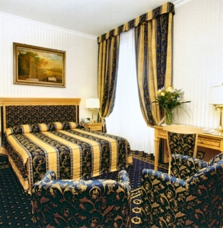 Andreola Central Hotel