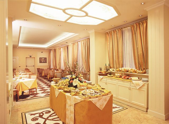 Andreola Central Hotel