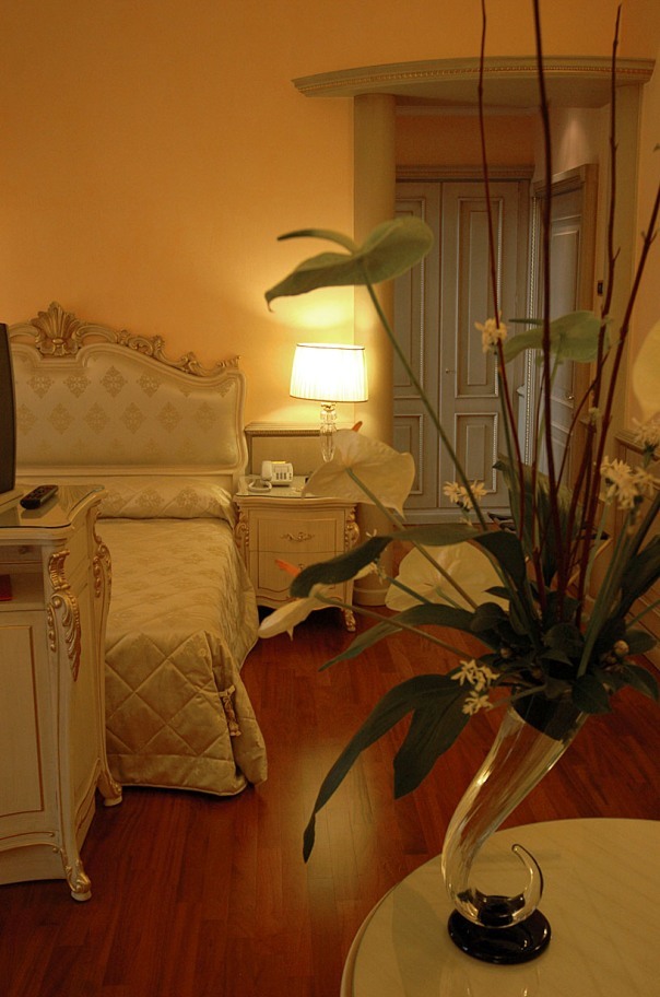 Andreola Central Hotel