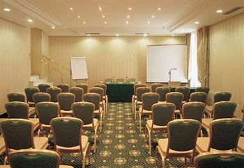 Andreola Central Hotel