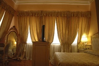 Andreola Central Hotel