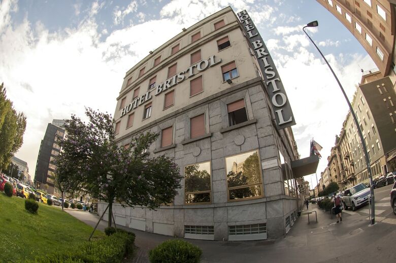 Hotel Bristol
