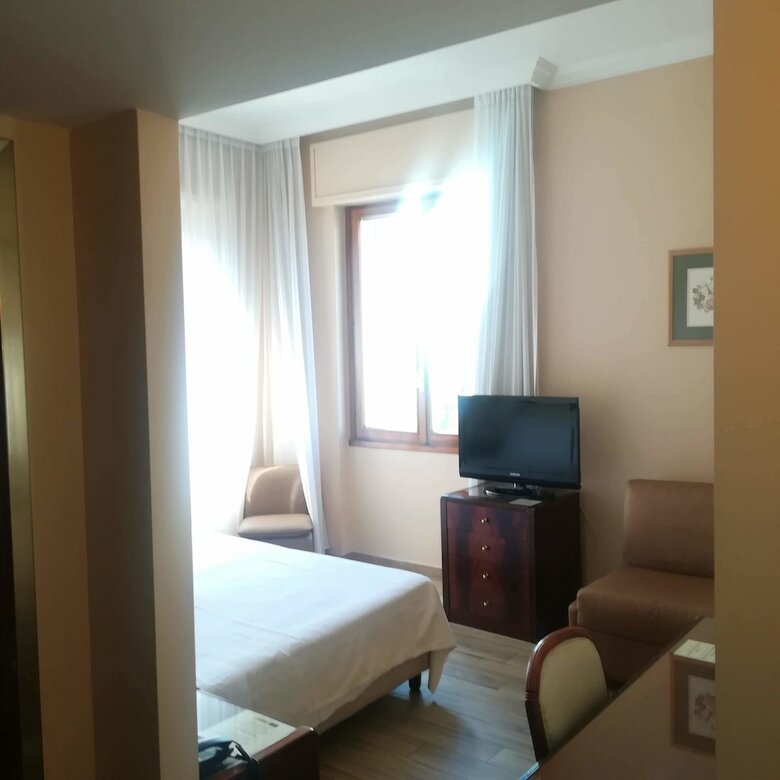 Hotel Bristol