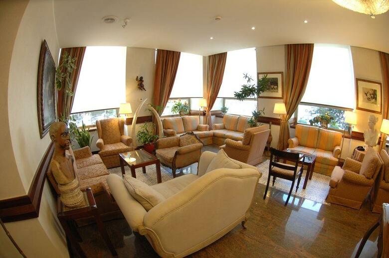 Hotel Bristol