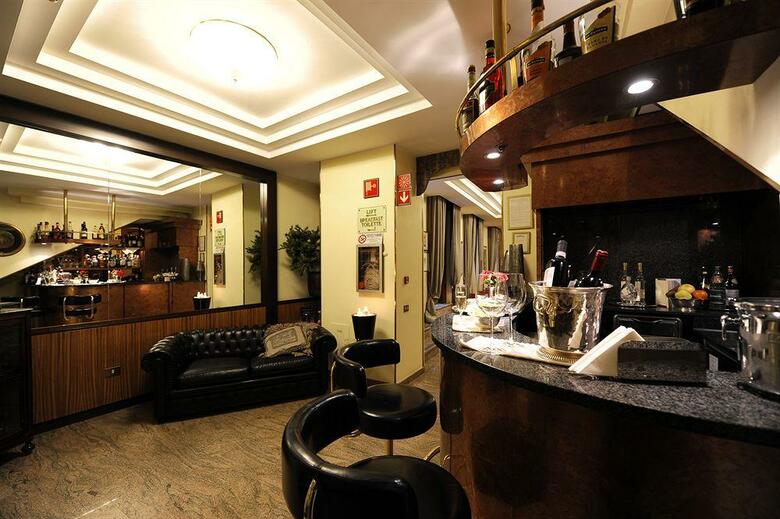 Hotel Carrobbio