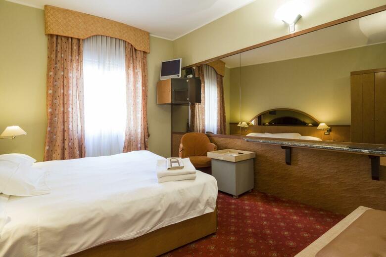 Hotel Carrobbio