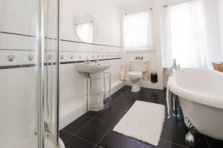 Victoria House B&B