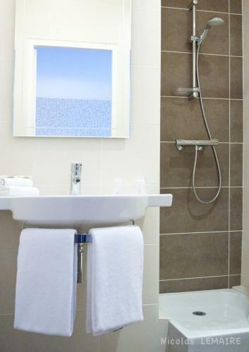 H�tel Le Boeuf Couronn� Chartres - Logis Hotels