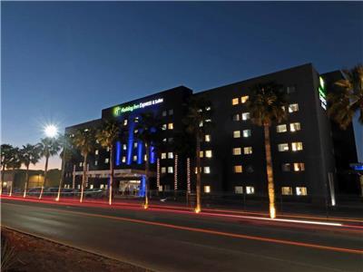 Holiday Inn Express Hotel & Suites Hermosillo