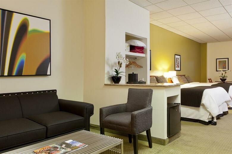 Broadway Plaza Hotel