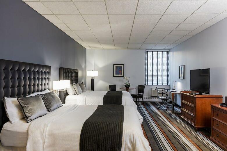 Broadway Plaza Hotel