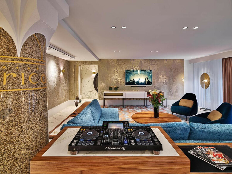Hard Rock Hotel Amsterdam American