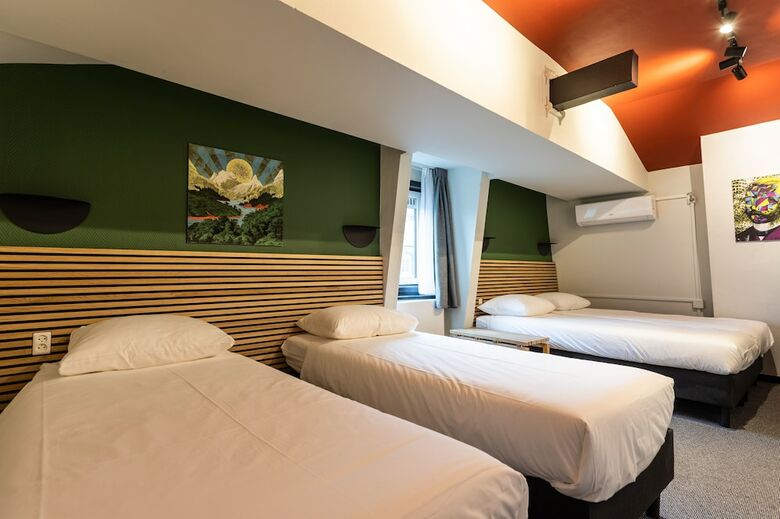 Hotel Freeland