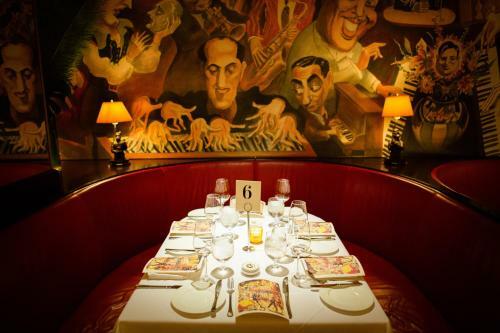 Hotel Elys�e