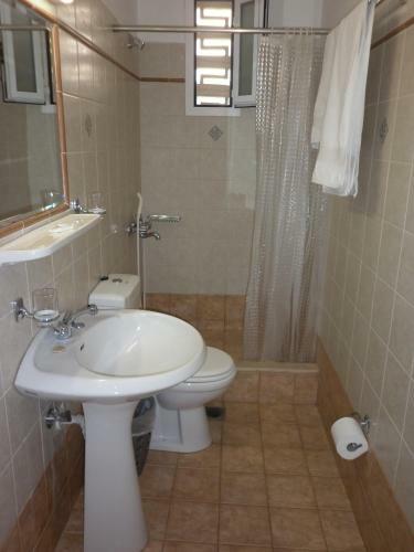 Hostal Hotel Ritsa
