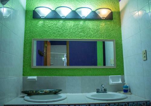 Hostal Abrazarse Life Guest House