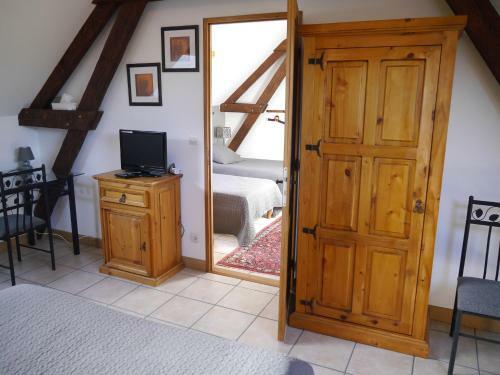 Bed & Breakfast Chambres D'h�tes Et Roulottes Le Clos Du Quesnay