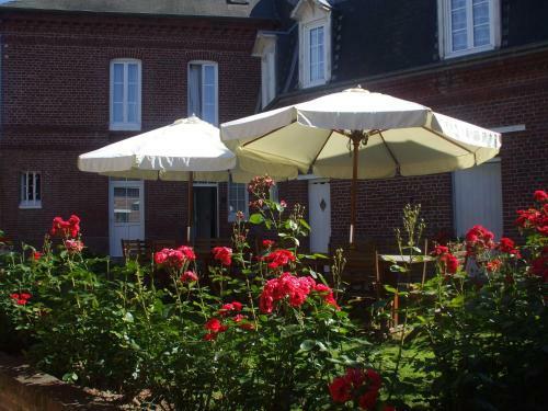 Bed & Breakfast Chambres D'h�tes Et Roulottes Le Clos Du Quesnay