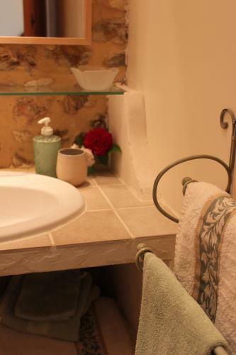 Bed & Breakfast Chambres D'h�tes L�one Haute