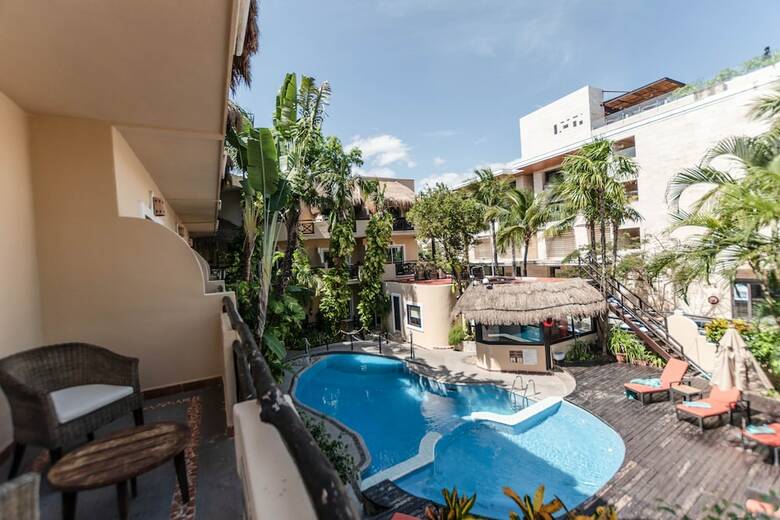Hotel Riviera Del Sol