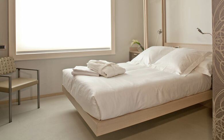 Nu Hotel