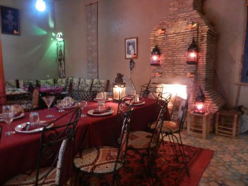 Posada Auberge Kasbah La Rose De Sable