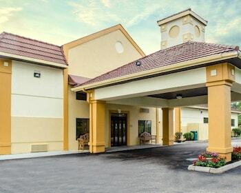 Hotel Quality Inn & Suites Medina - Akron West