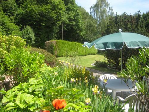 Bed & Breakfast G�te Et Chambre D'h�tes La Petite Source