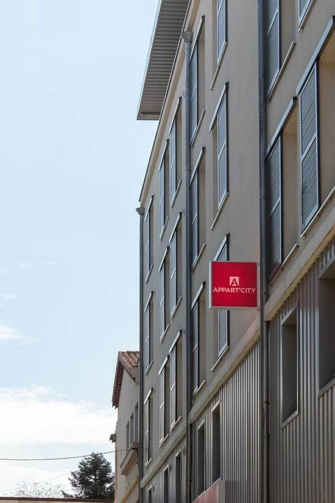 Aparthotel Appart'city Valence Centre