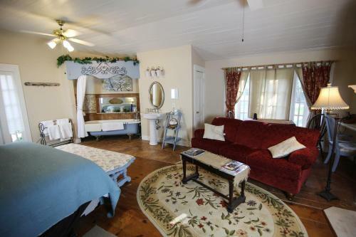 Bed & Breakfast Iron Horse Inn