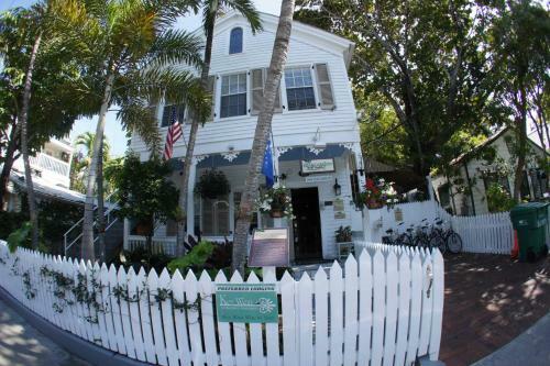 Bed & Breakfast Seascape Tropical Inn