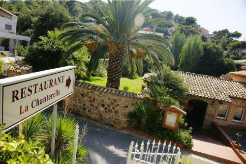 L' Escapade Hotel