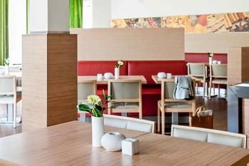 Hotel Motel One Berlin-dreilinden